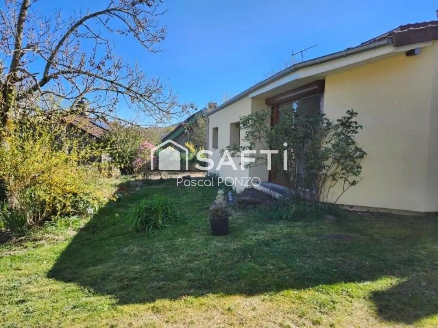 Maison à vendre, 120m², Saint-Yrieix-les-Bois