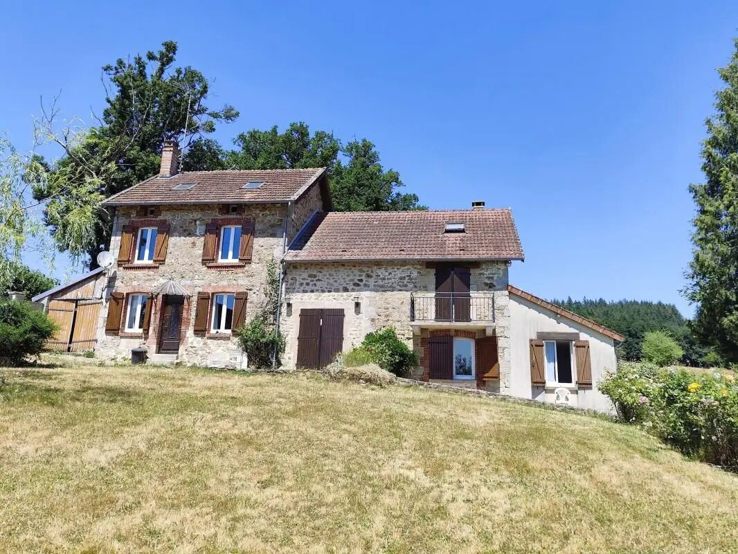 Maison à vendre, 186m², Saint-Amand-Jartoudeix