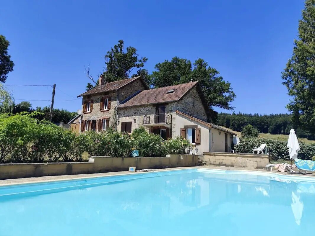 Maison à vendre, 186m², Saint-Amand-Jartoudeix