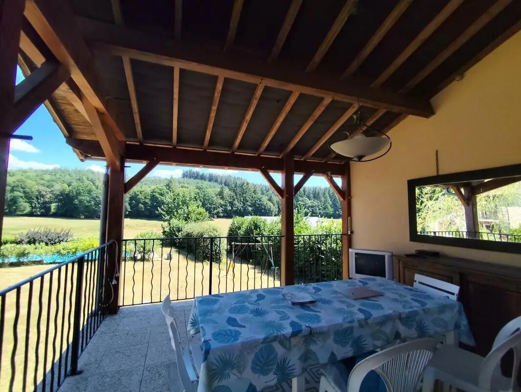 Maison à vendre, 186m², Saint-Amand-Jartoudeix