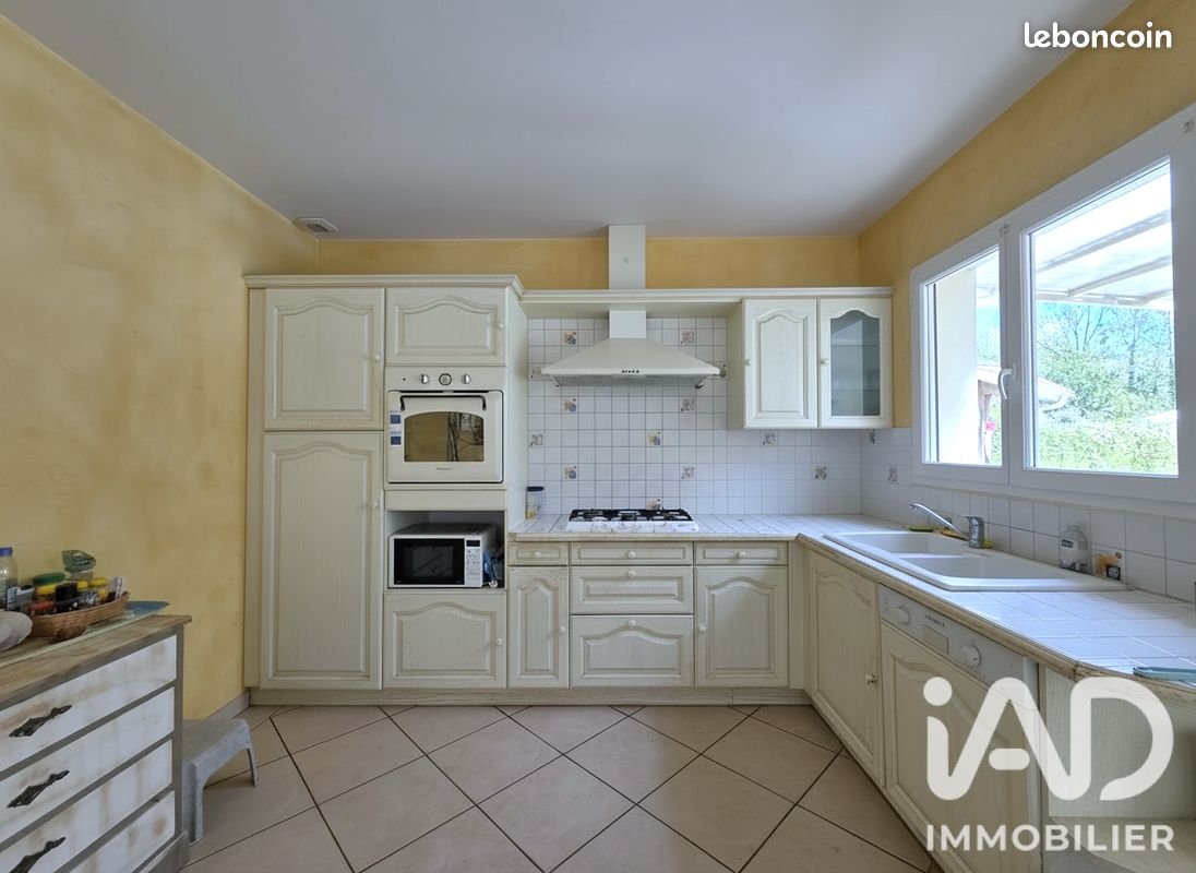 Maison à vendre, 163m², Étauliers
