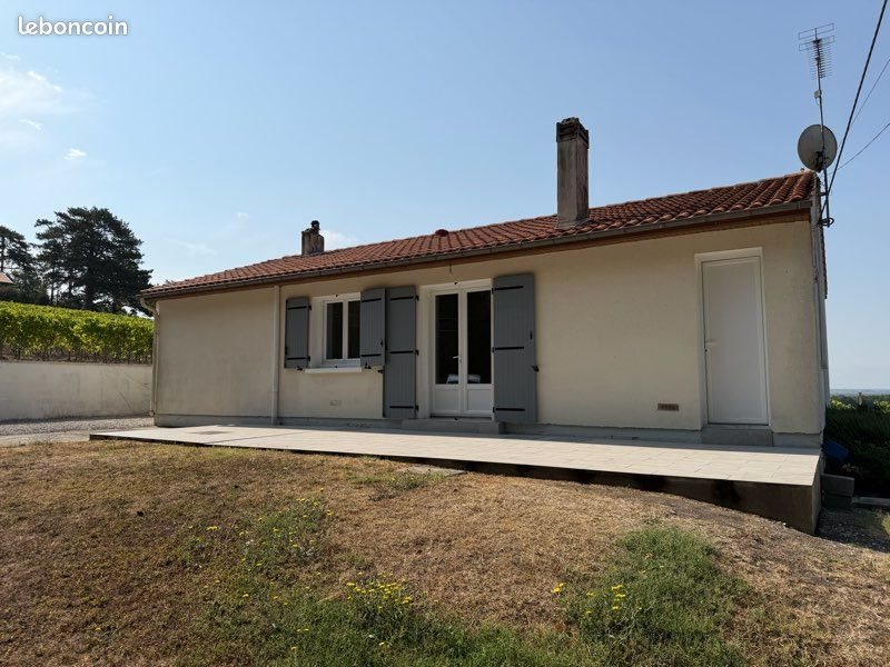 Maison à louer, 80m², Juillac-le-Coq