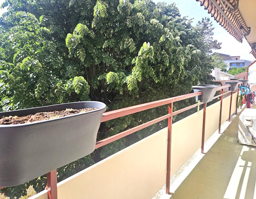 Appartement à vendre, 79m², Décines-Charpieu