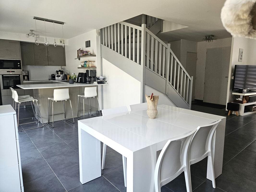 Maison à vendre, 120m², Chassieu