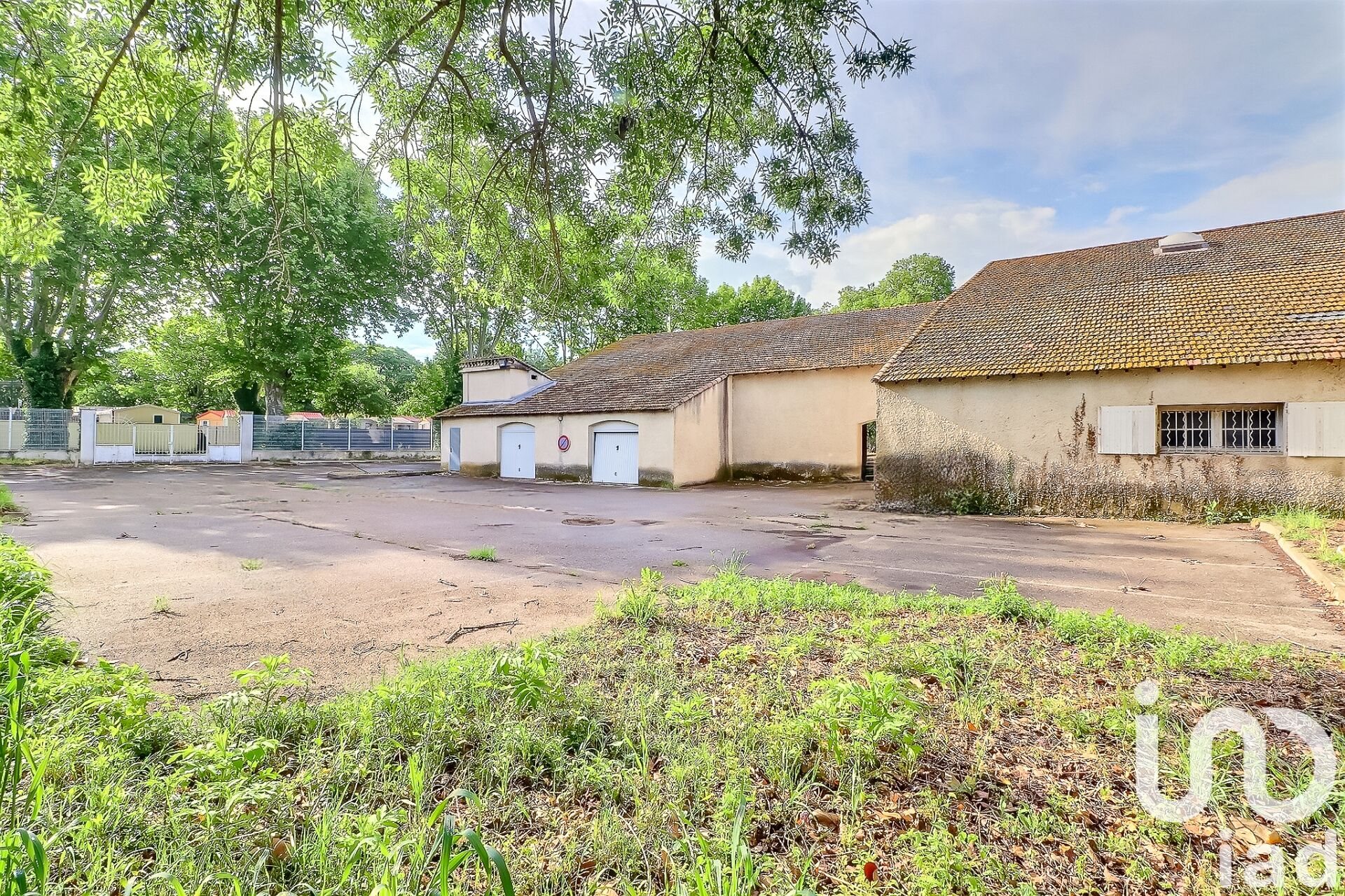 Maison à vendre, 1200m², Nîmes
