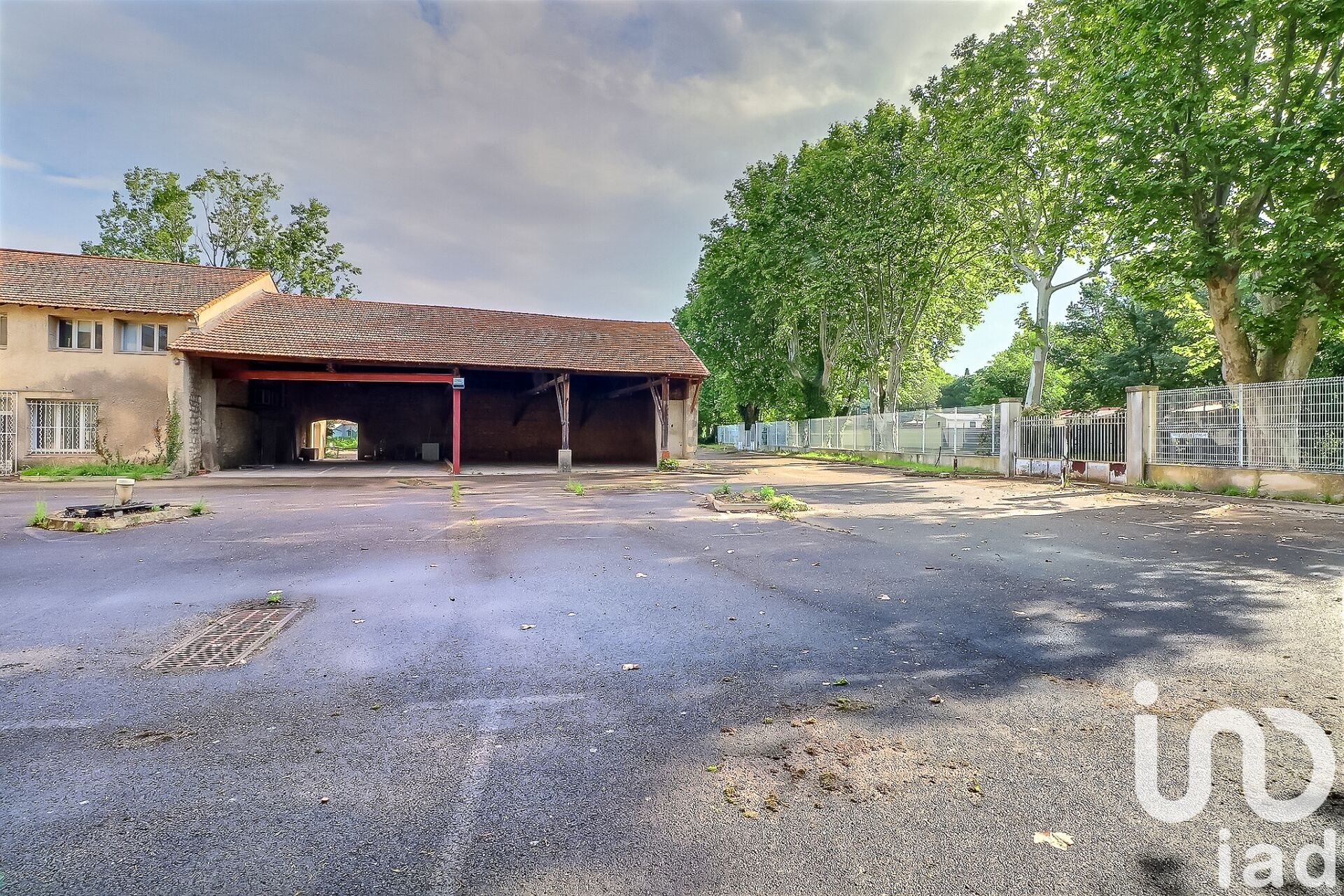 Maison à vendre, 1200m², Nîmes