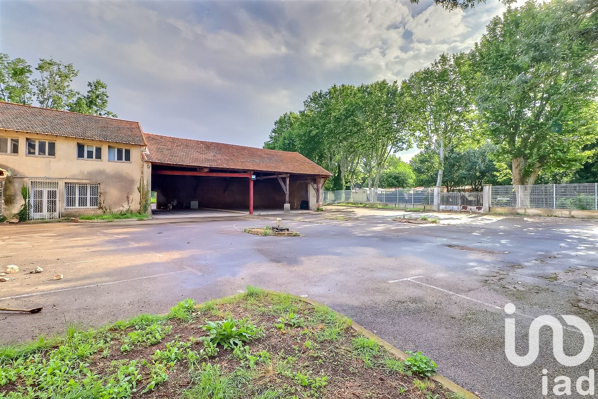Maison à vendre, 1200m², Nîmes