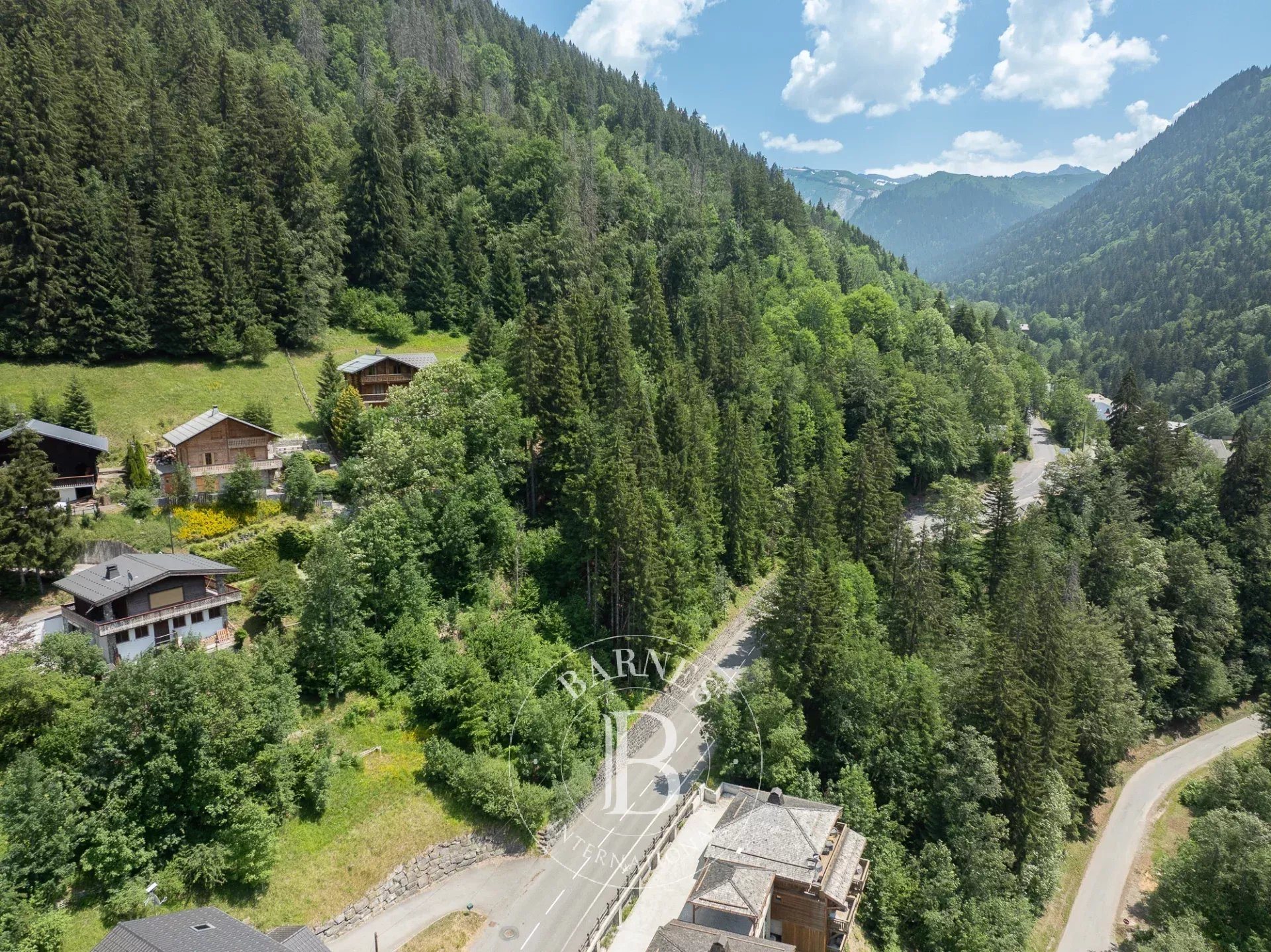 Morzine - Buildable land of 959 sqm - 1.2km from the centre of Morzine - Vue 3