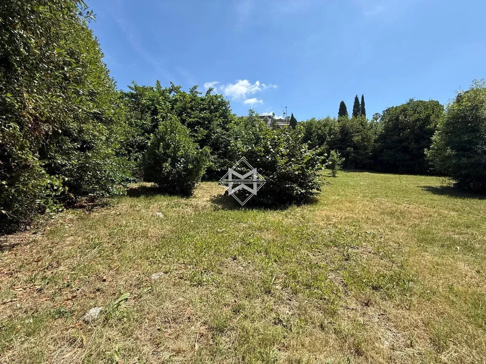 Cannes – Rare market opportunity: attractive land parcel with a valid building permit. - Vue 3