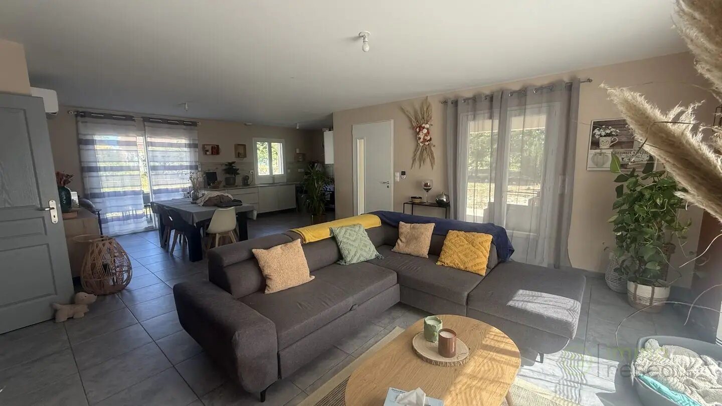 Maison à vendre, 93m², Chasseneuil-sur-Bonnieure