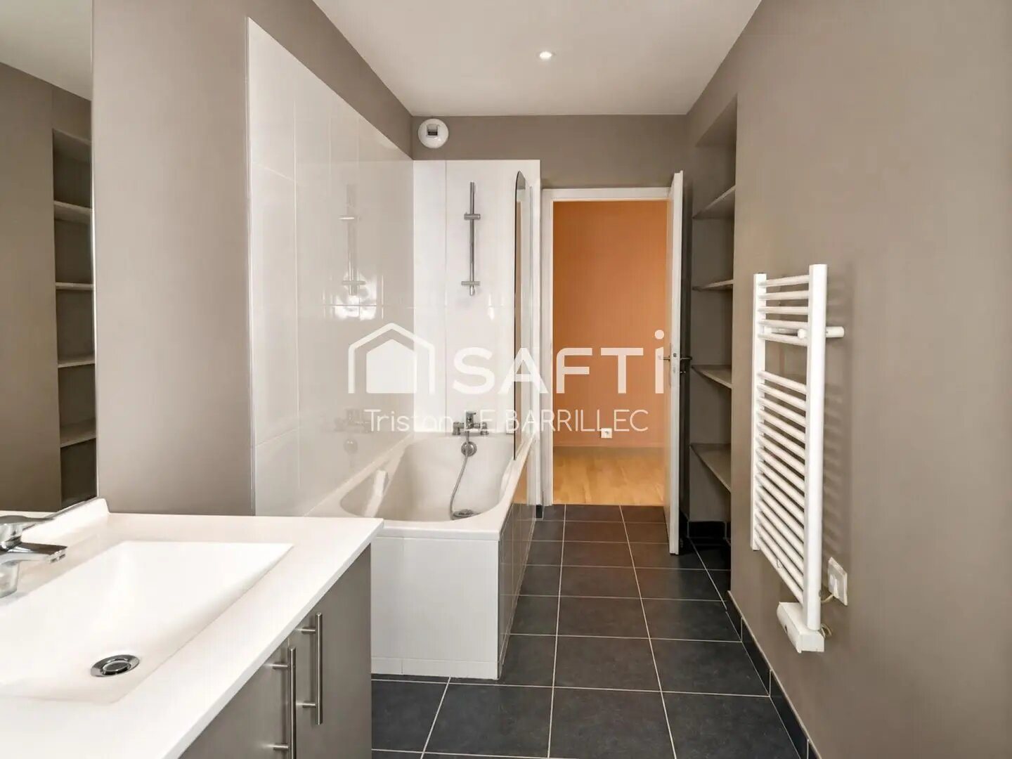 Appartement à vendre, 75m², Nîmes