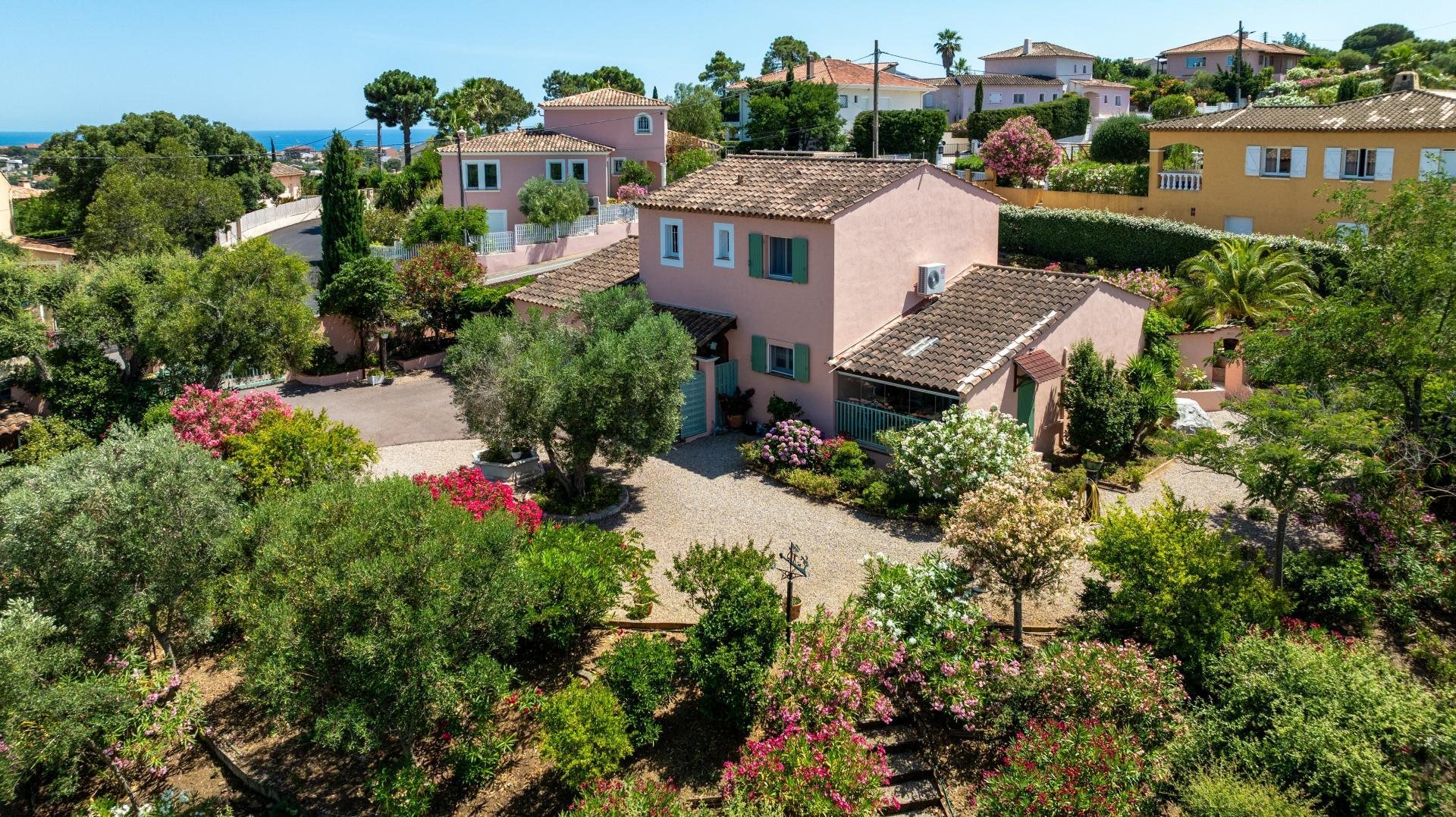 Maison à vendre, 112m², Fréjus