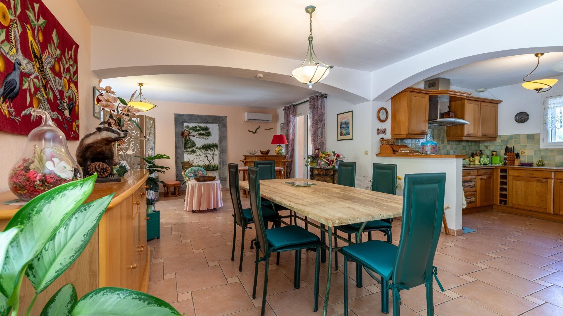 Maison à vendre, 112m², Fréjus