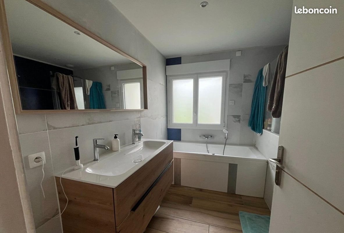 Maison à vendre, 202m², Plescop