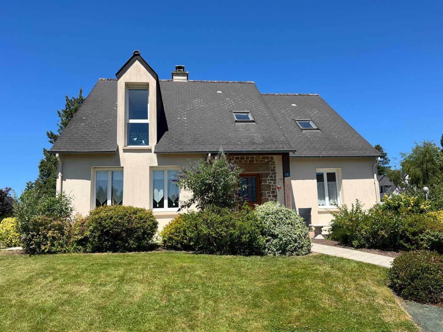 Maison à vendre, 133m², Saint-Georges-de-Reintembault