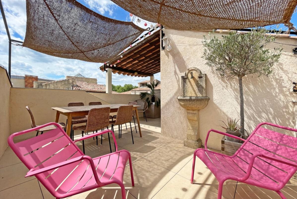 Maison à vendre, 220m², Nîmes