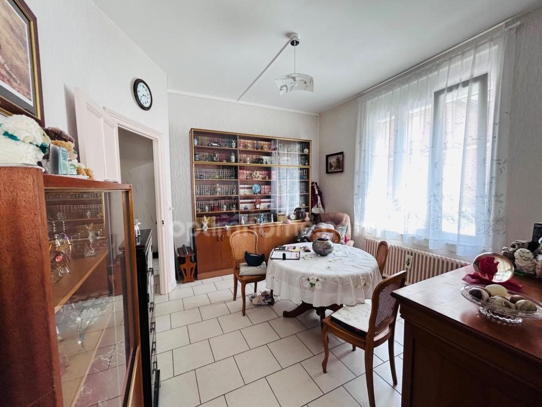 Maison à vendre, 131m², Saint-Quentin