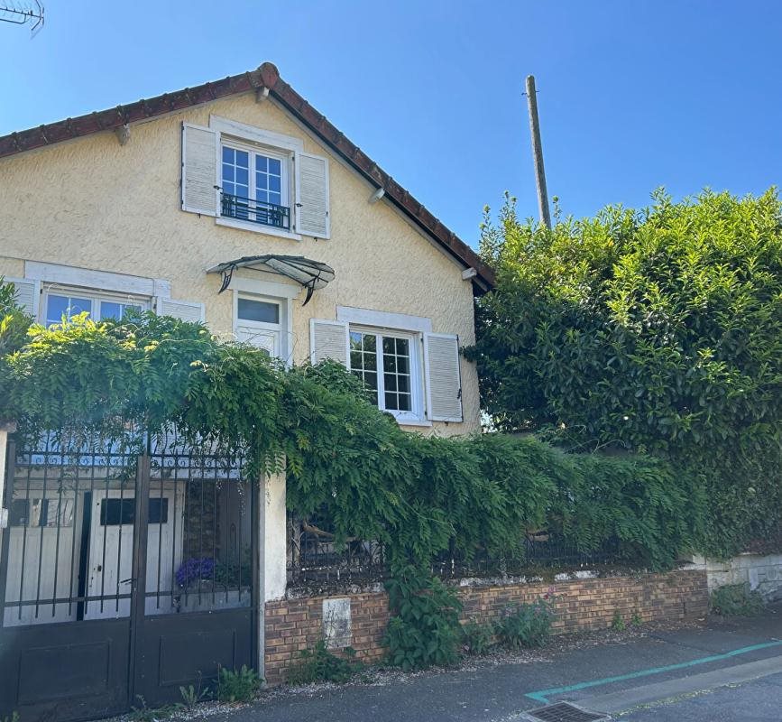 Maison à vendre, 117m², Rambouillet