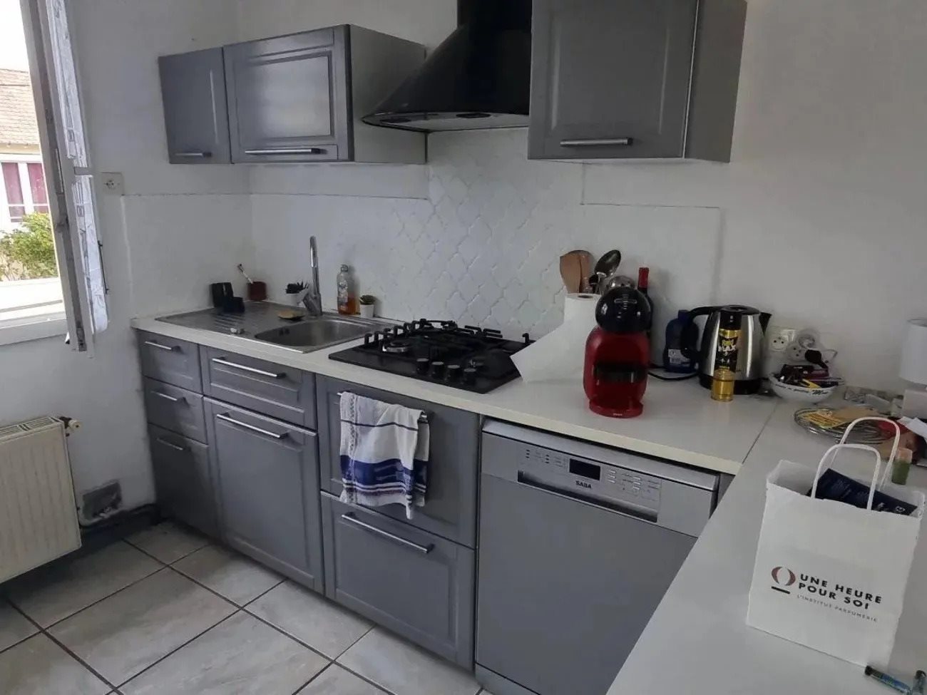 Maison à louer, NaNm², Véron