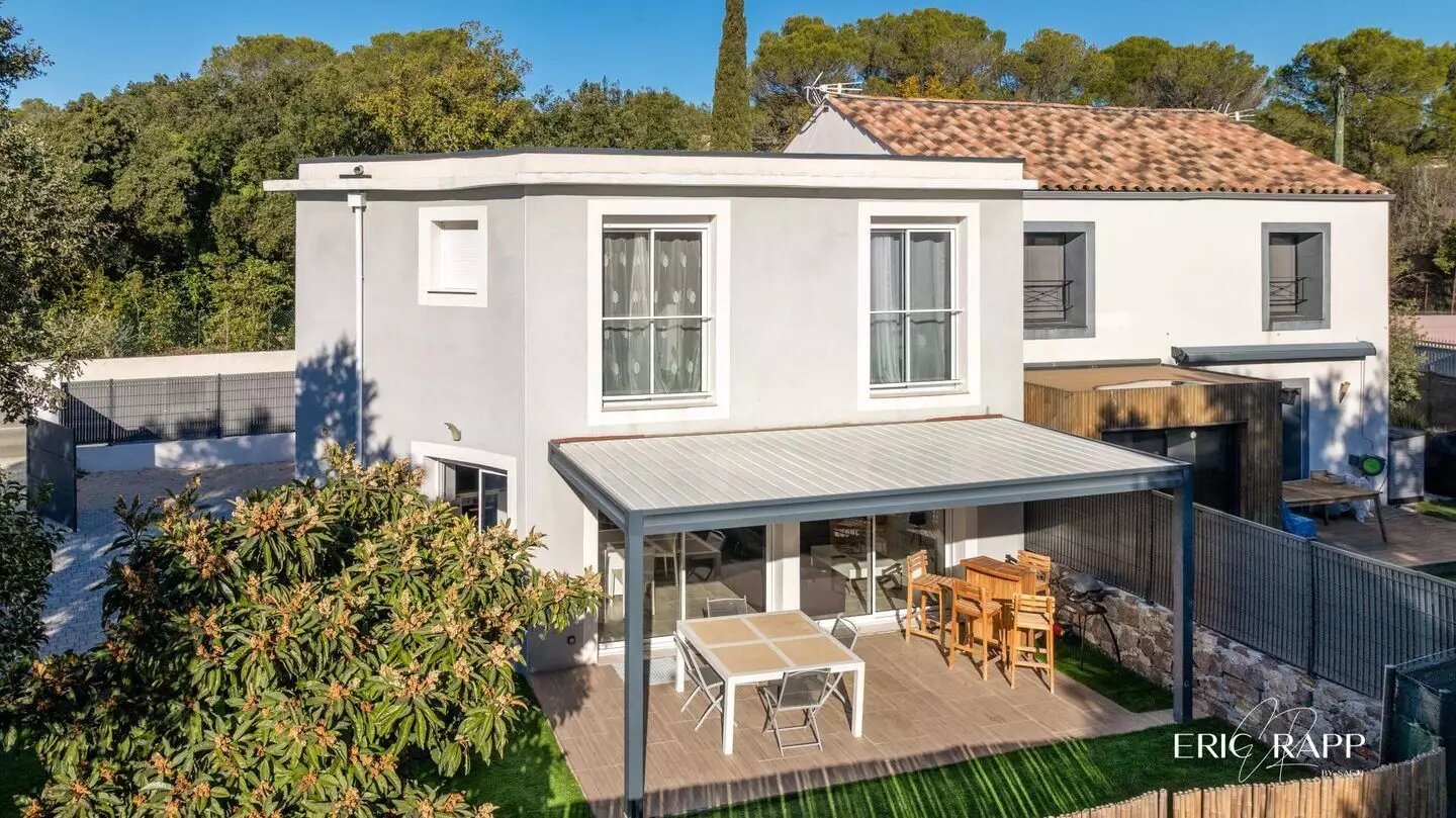 Maison à vendre, 73m², Saint-Raphaël