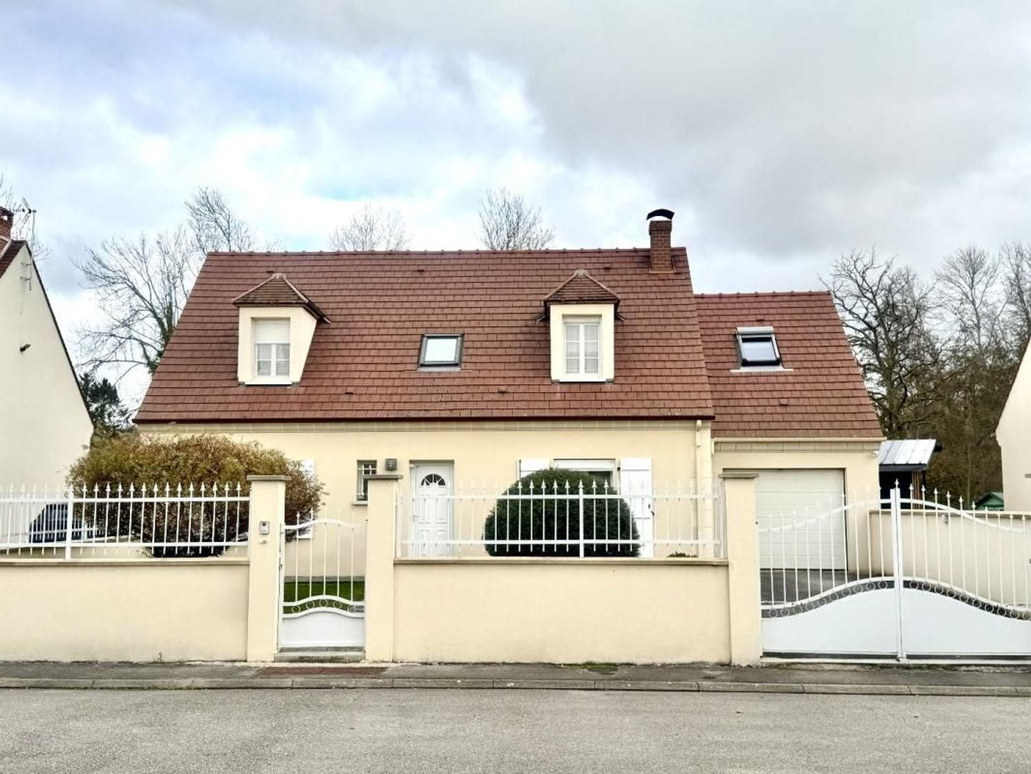 Maison à vendre, 121m², Coudun
