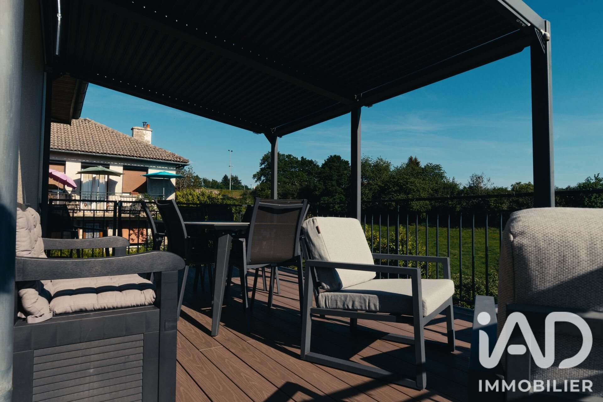 Maison à vendre, 105m², Saint-Mamet-la-Salvetat