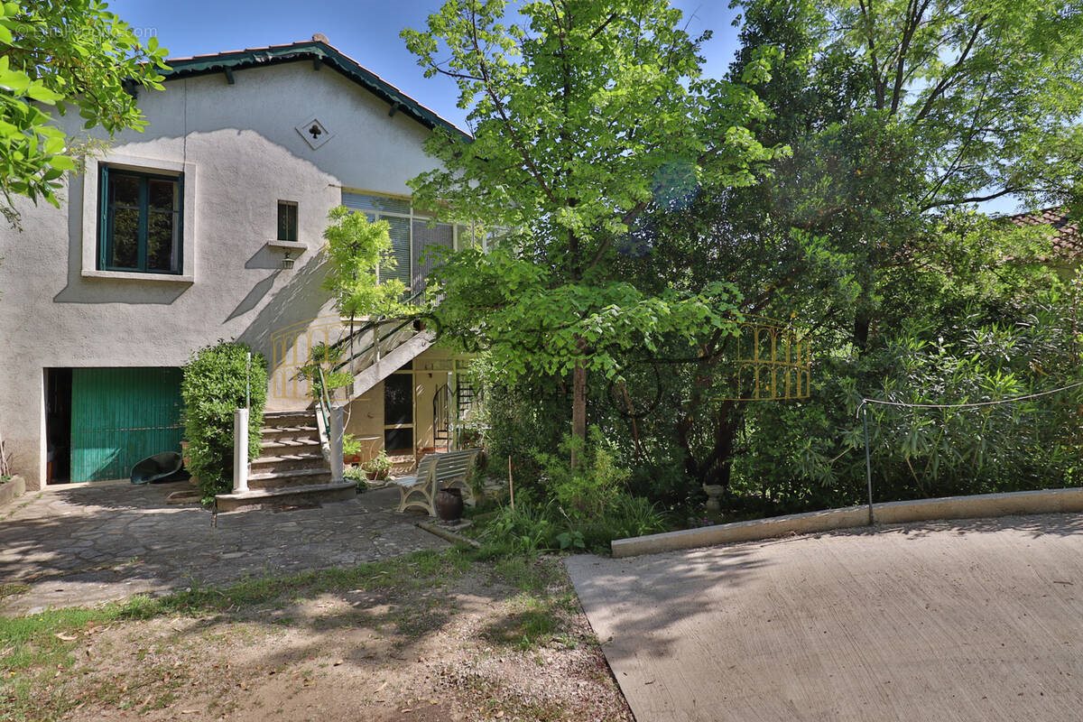 Maison à vendre, 92m², Nîmes