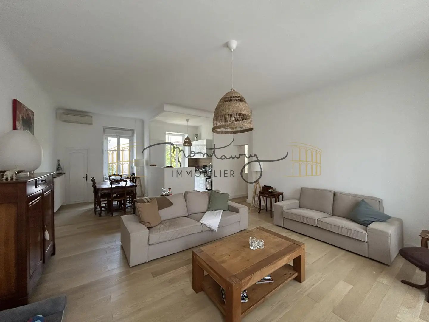 Appartement à louer, 114m², Nîmes