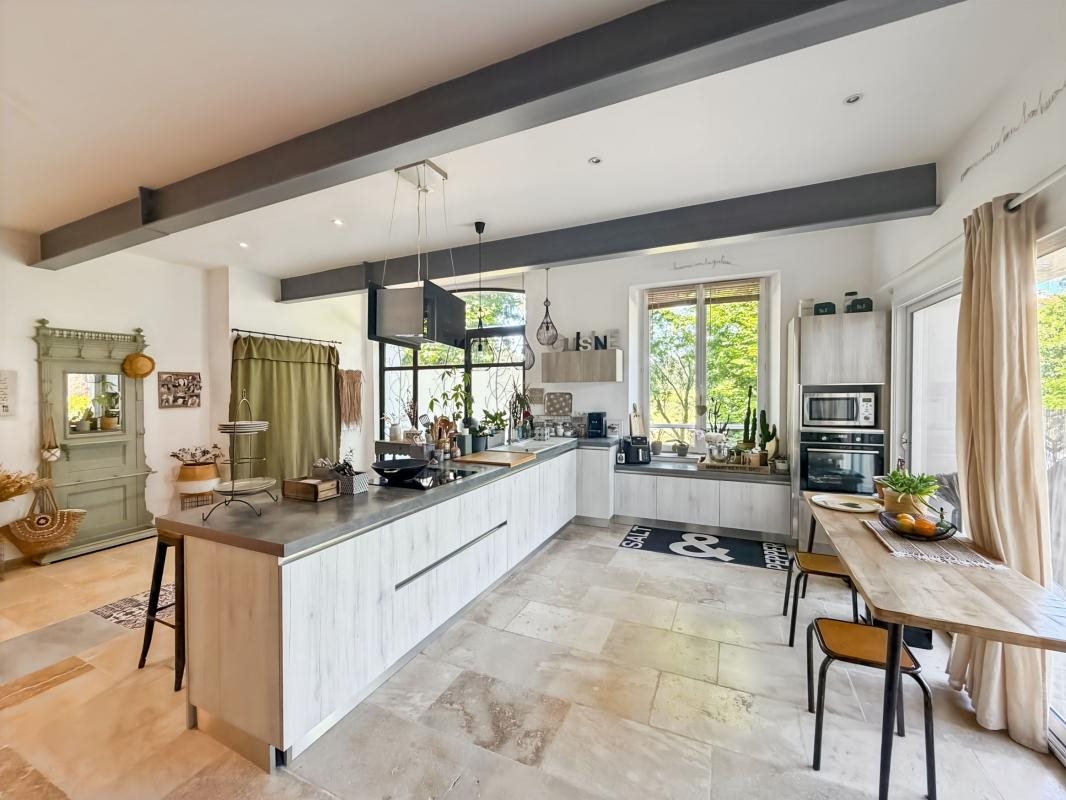 Appartement à vendre, 152m², Pierrefeu-du-Var