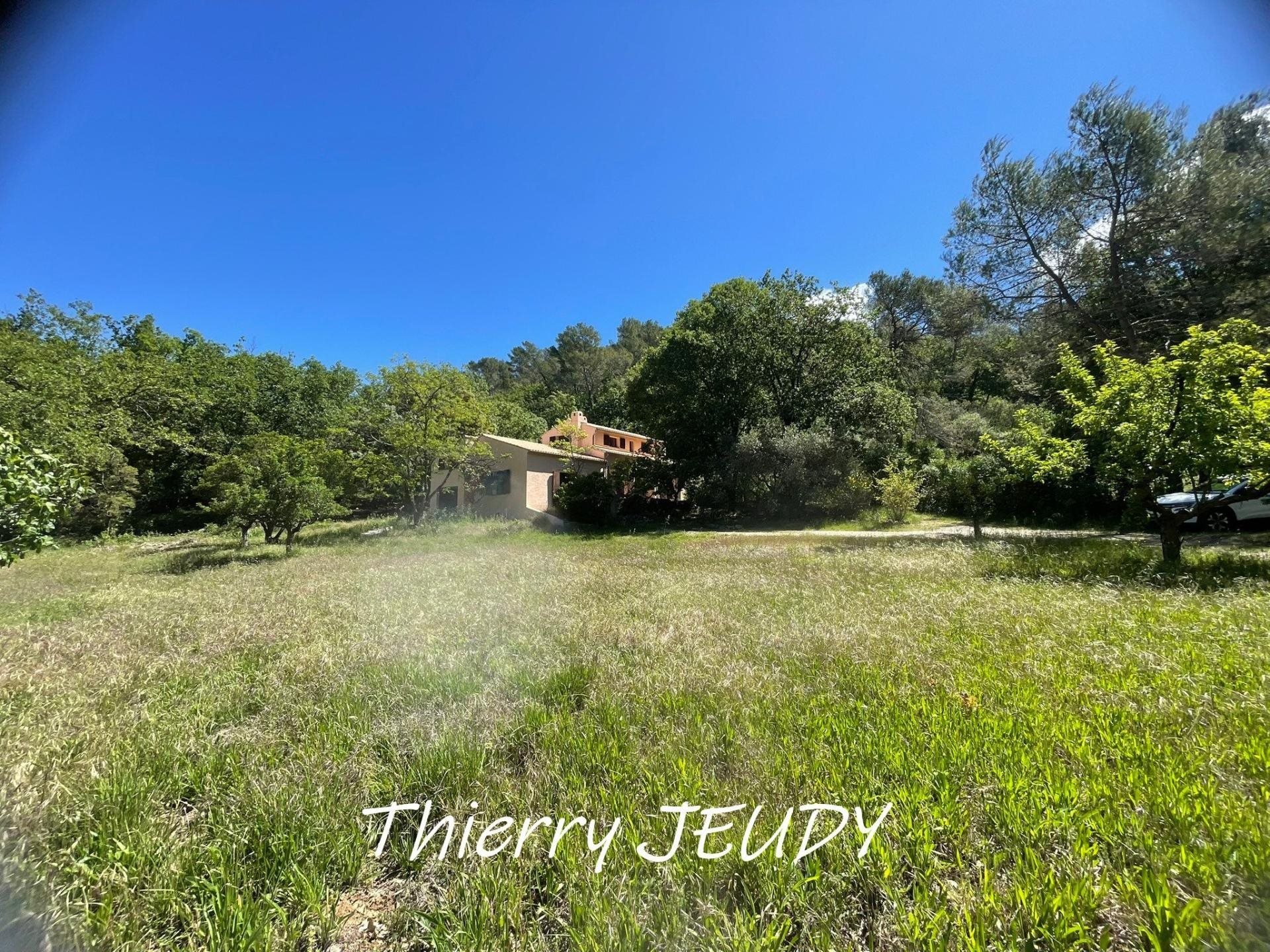 Maison à vendre, 132m², Méounes-lès-Montrieux