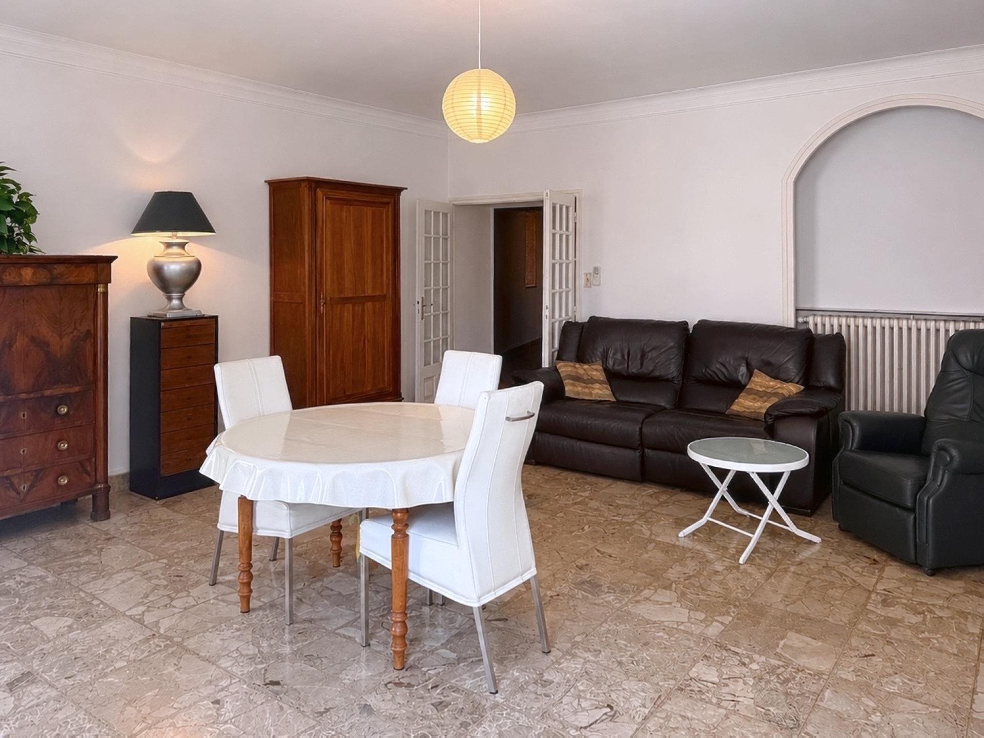 Maison à vendre, 212m², Bourg-Saint-Andéol