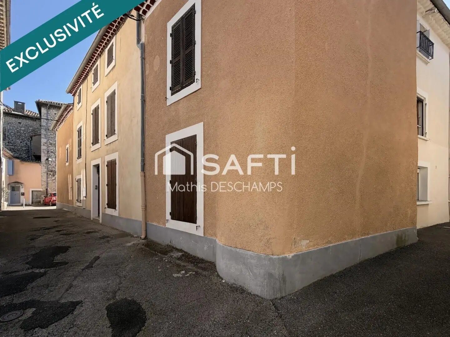 Maison à vendre, 198m², Bourg-Saint-Andéol