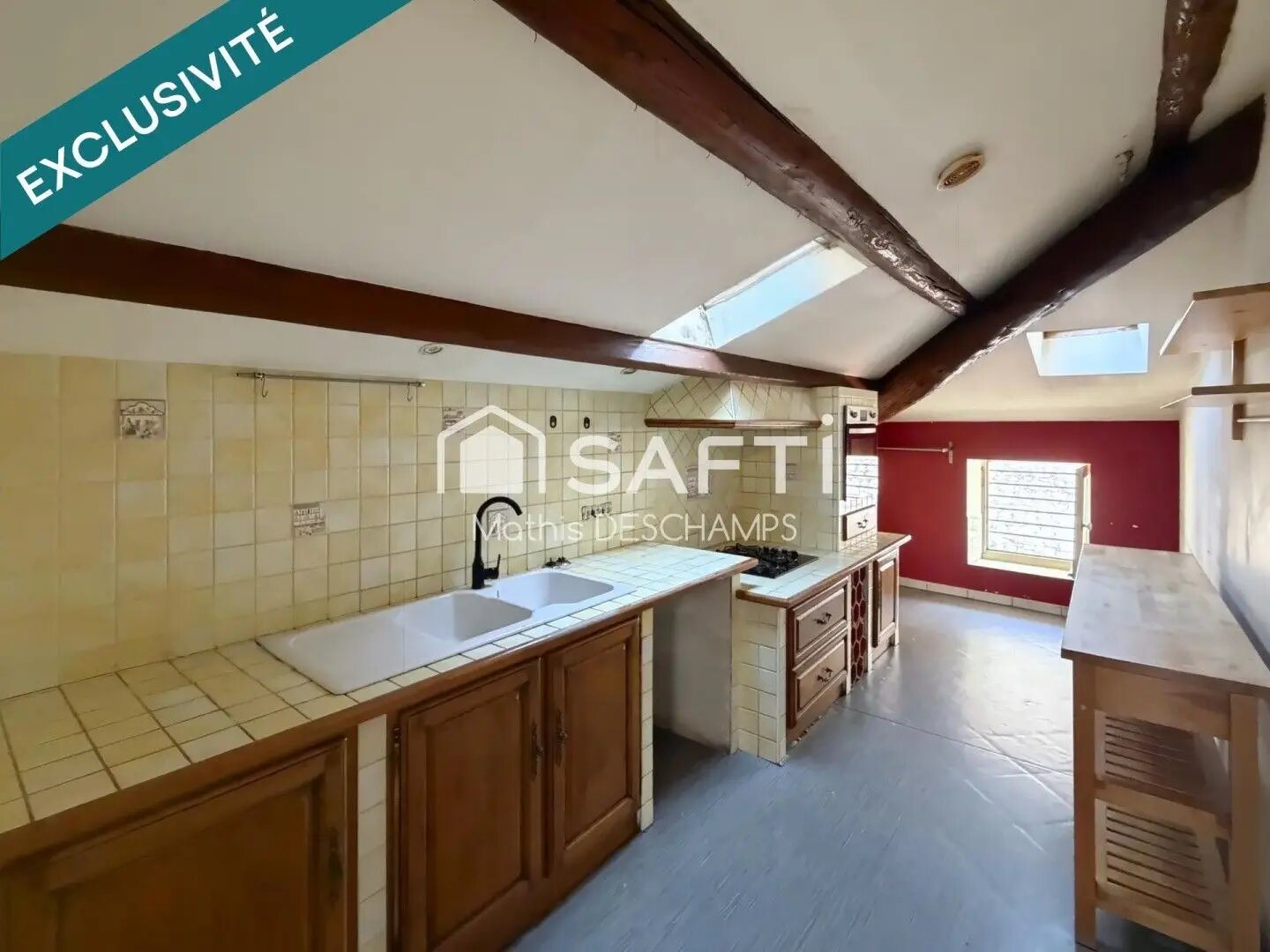 Maison à vendre, 198m², Bourg-Saint-Andéol