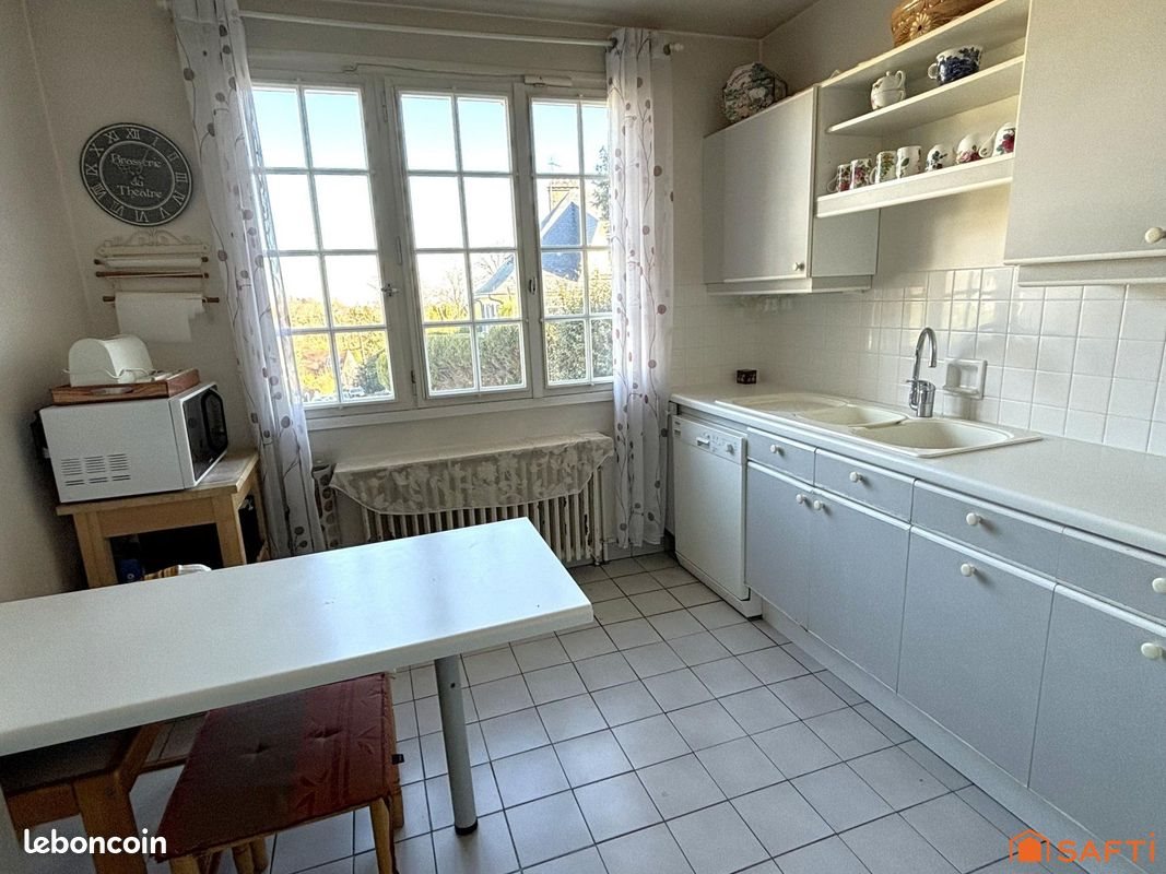 Maison à vendre, 187m², L'Etang-la-Ville
