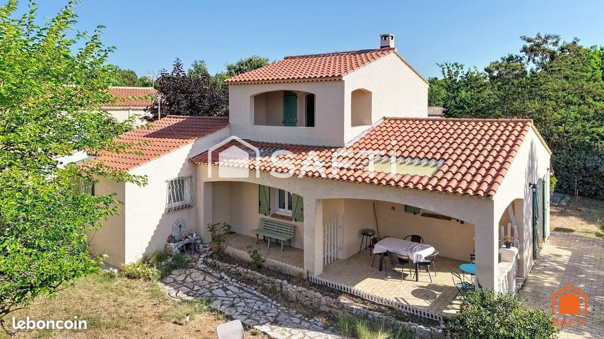 Maison à vendre, 105m², Régusse