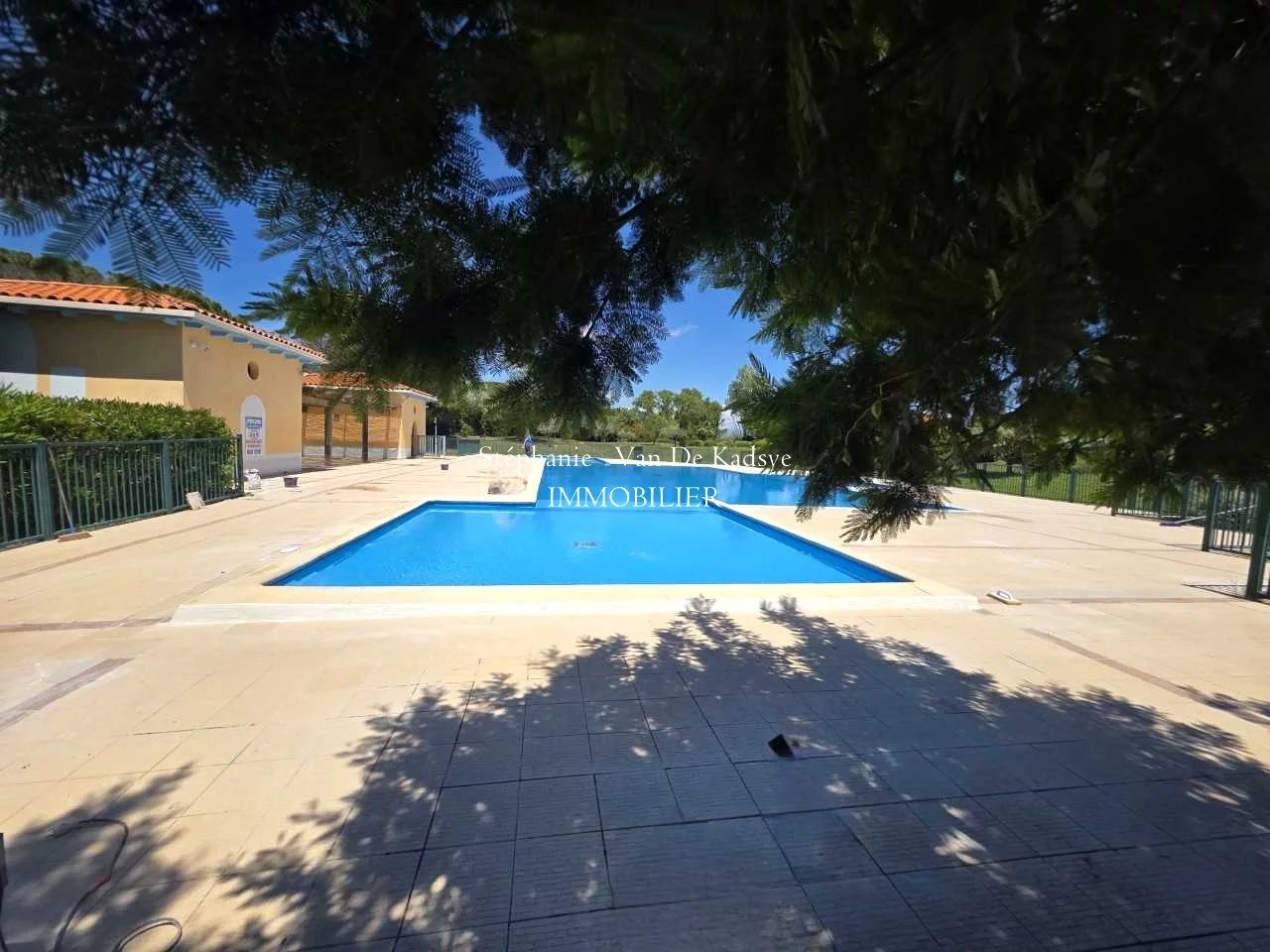 Appartement à vendre, 71m², Fréjus