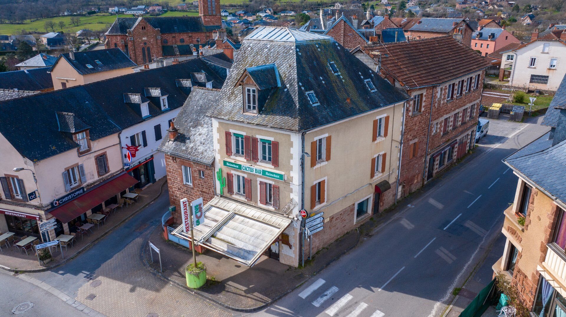 Maison à vendre, 490m², Saint-Christophe-Vallon