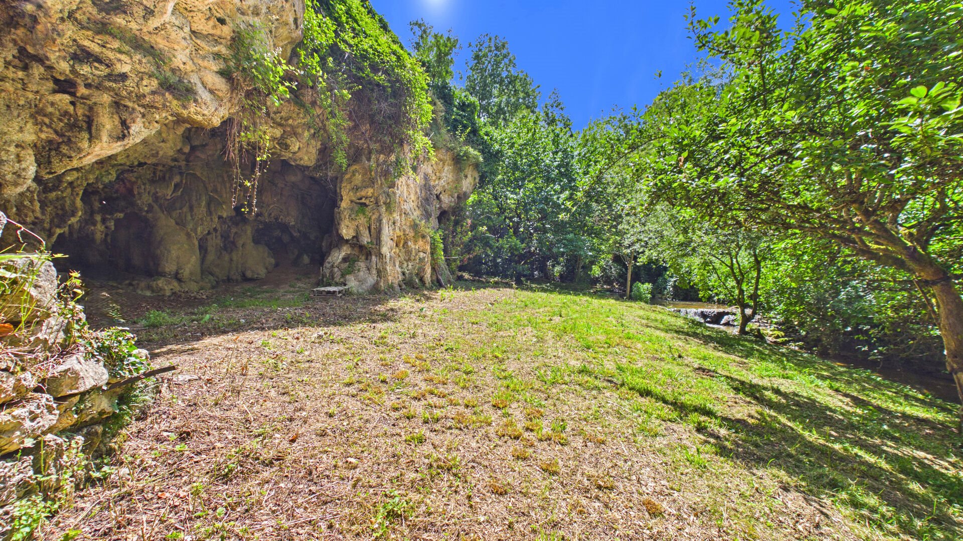 Maison à vendre, 275m², Salles-la-Source