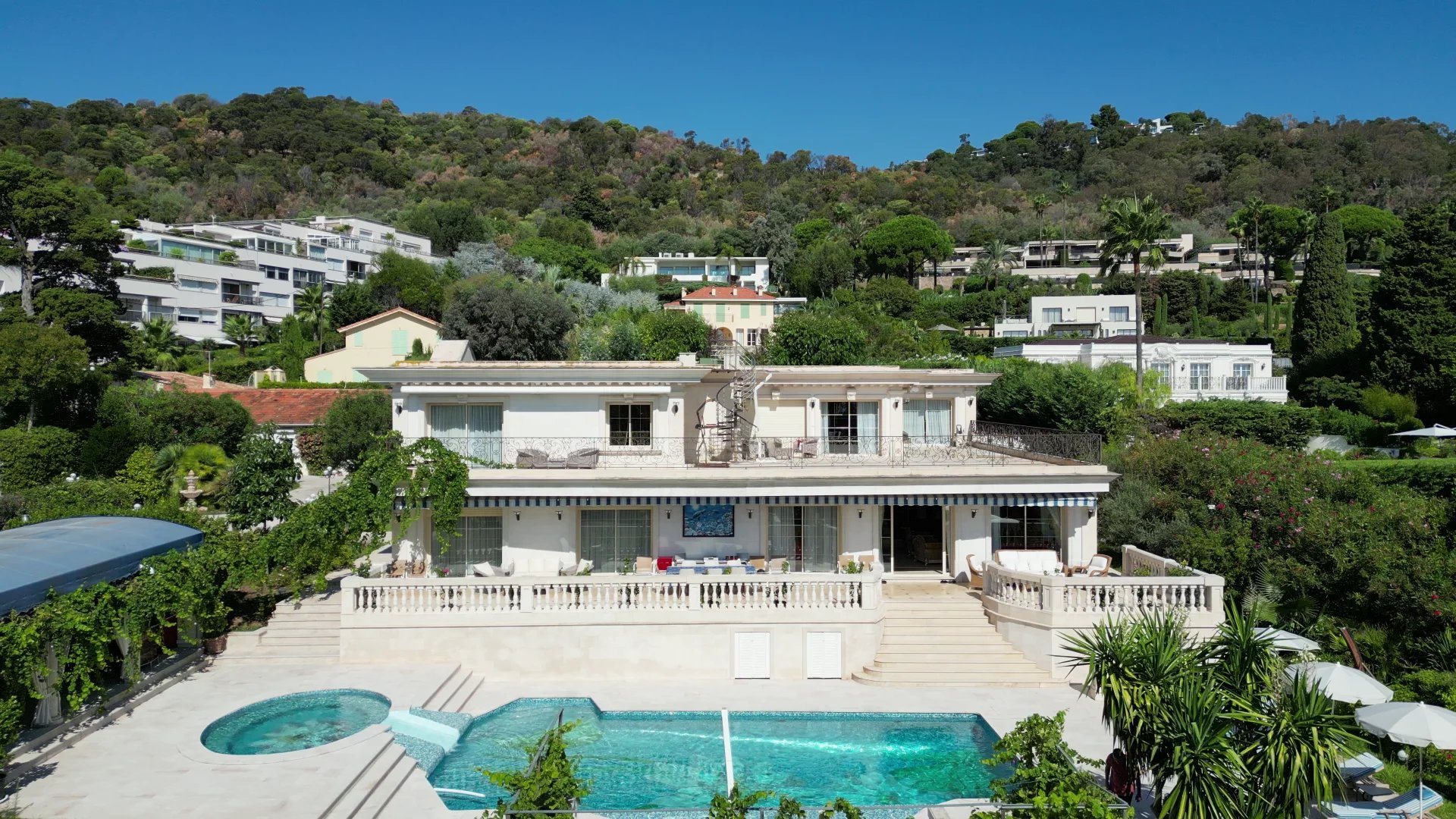 Maison à vendre, 680m², Vallauris