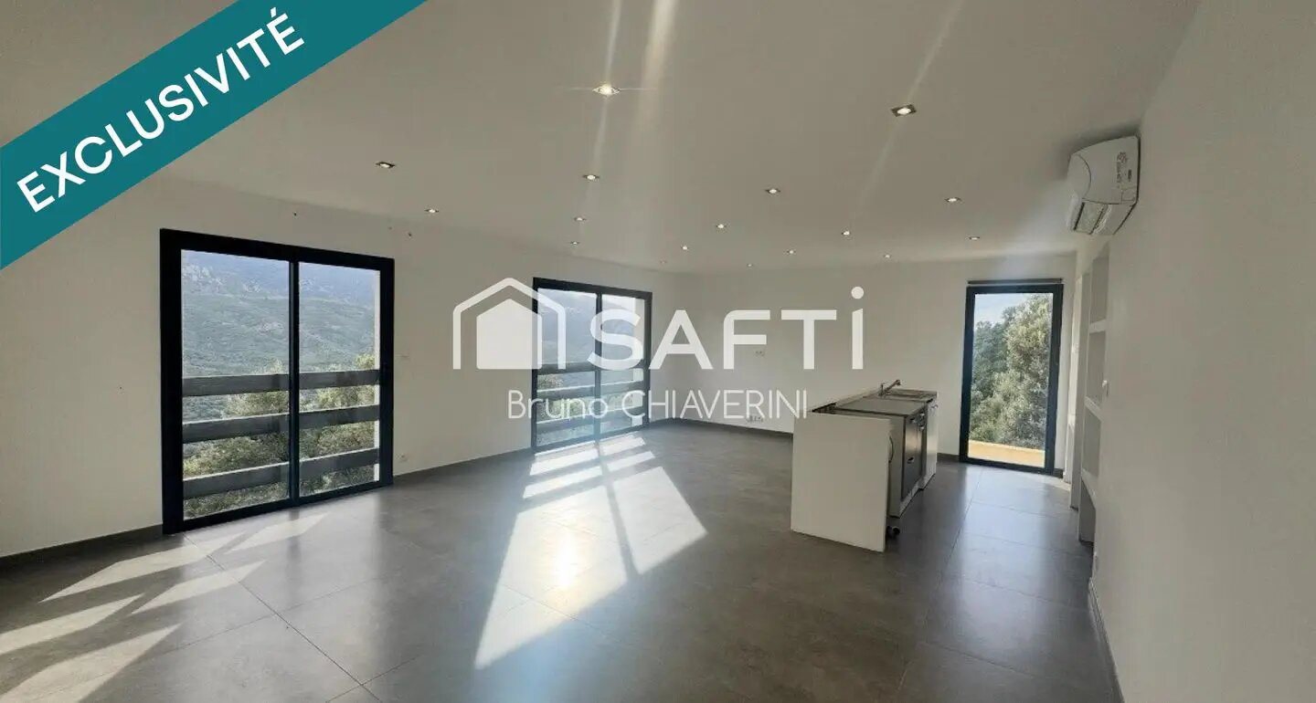 Maison à vendre, 154m², Tavaco