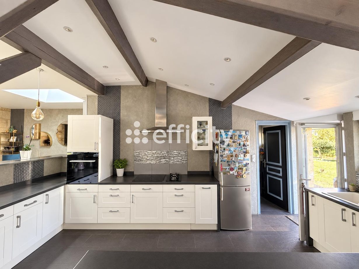 Maison à vendre, 220m², Puisseguin