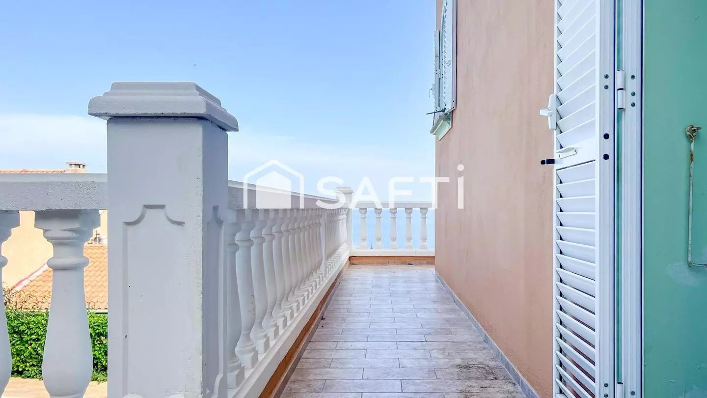 Maison à vendre, 232m², San-Martino-di-Lota