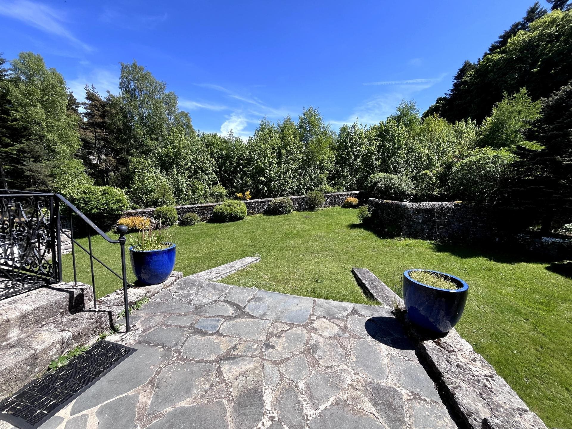 Maison à vendre, 120m², Saint-Jeures
