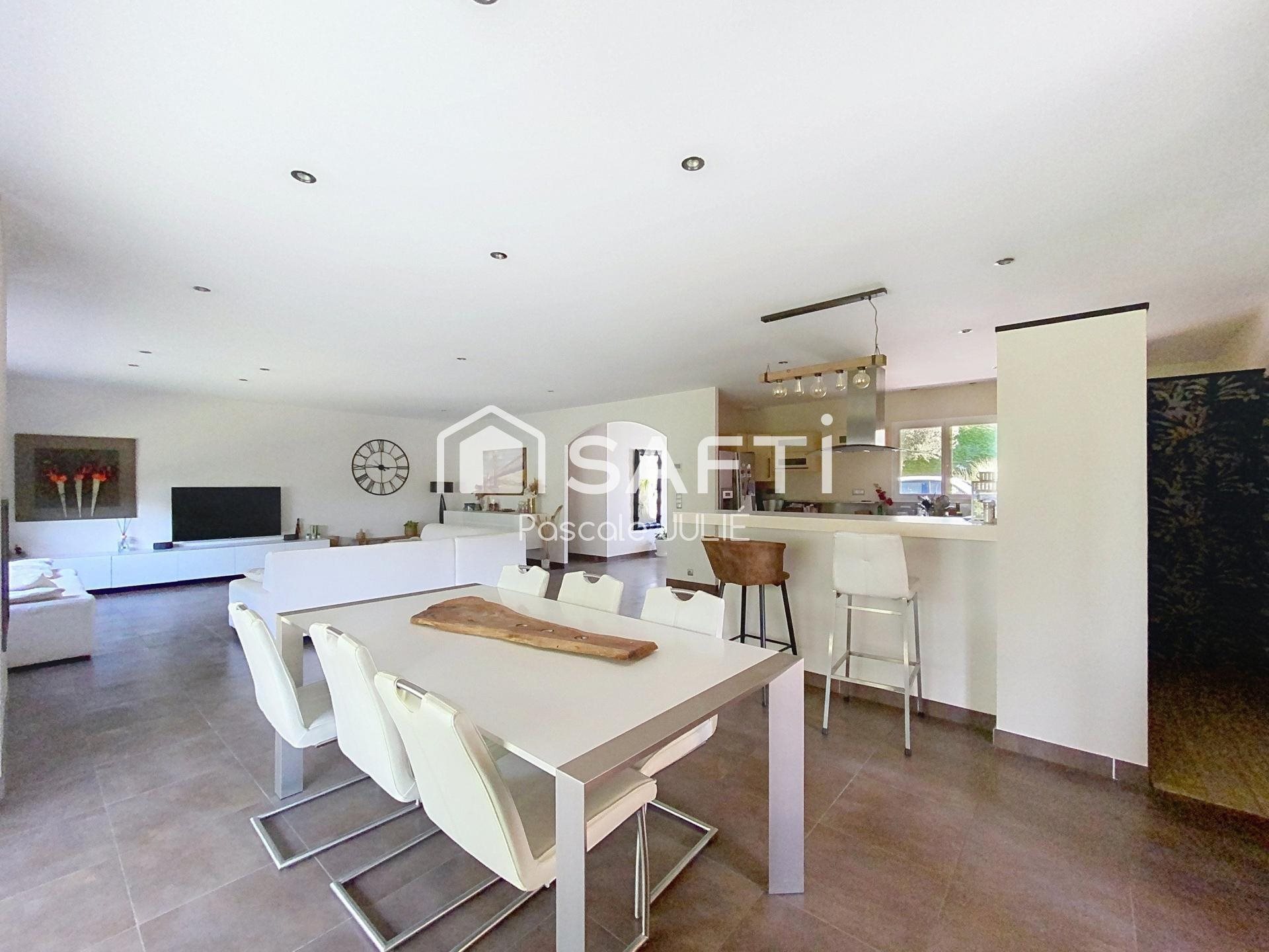 Maison à vendre, 174m², Lanta