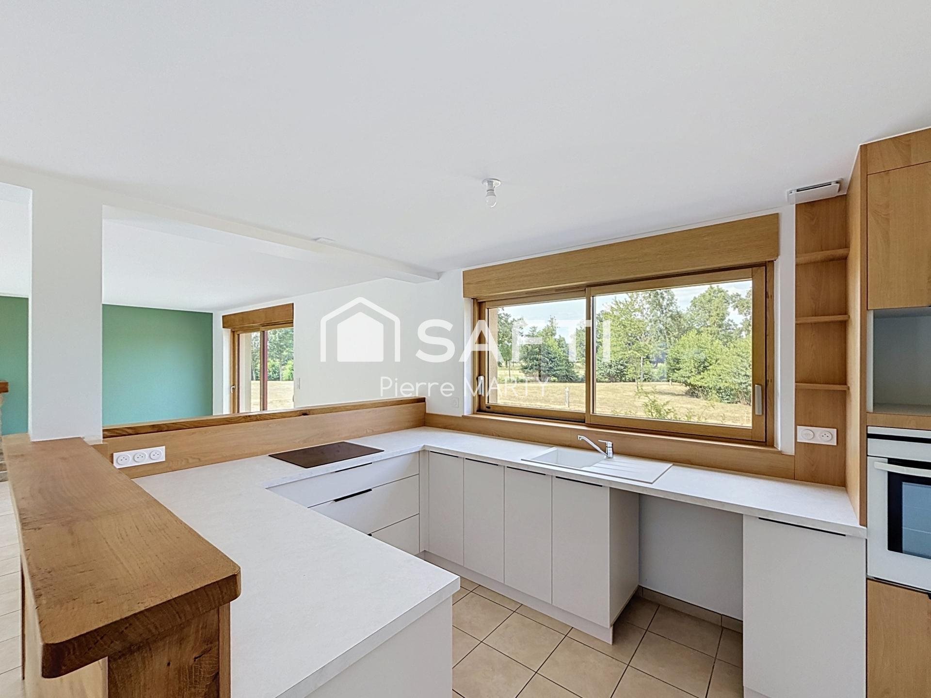Maison à vendre, 138m², Brécey