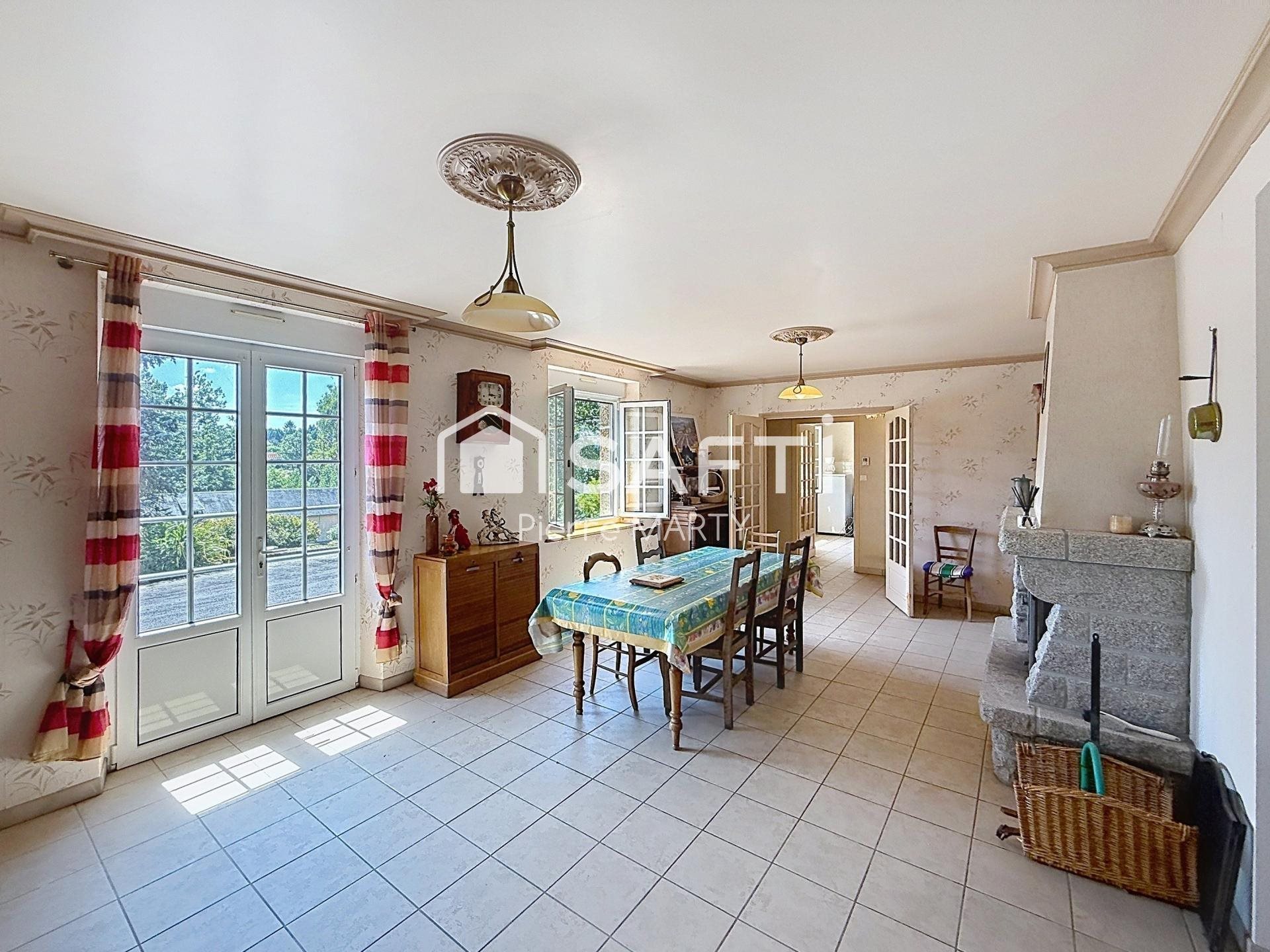 Maison à vendre, 155m², Isigny-le-Buat
