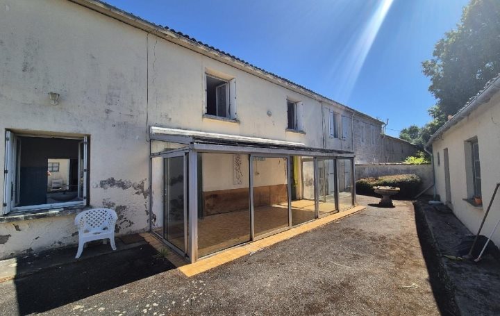 Maison à vendre, 172m², Doeuil-sur-le-Mignon