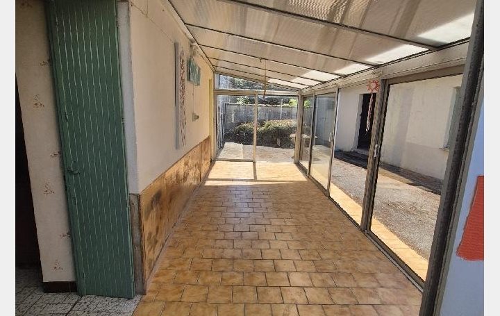 Maison à vendre, 172m², Doeuil-sur-le-Mignon