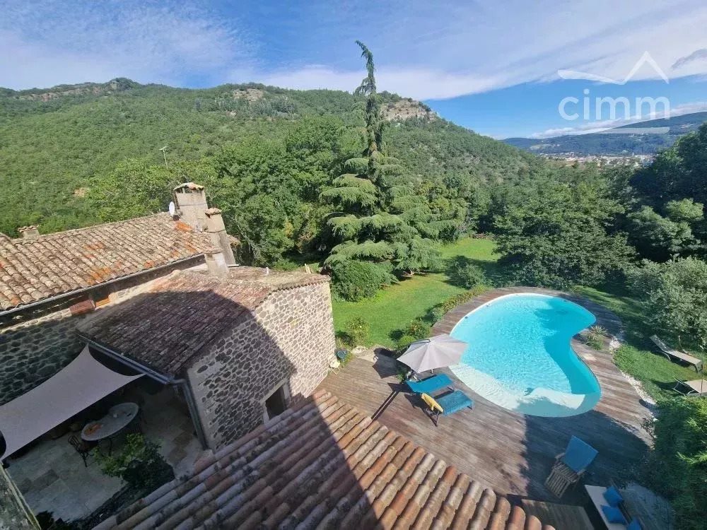 Maison à vendre, 212m², Alissas