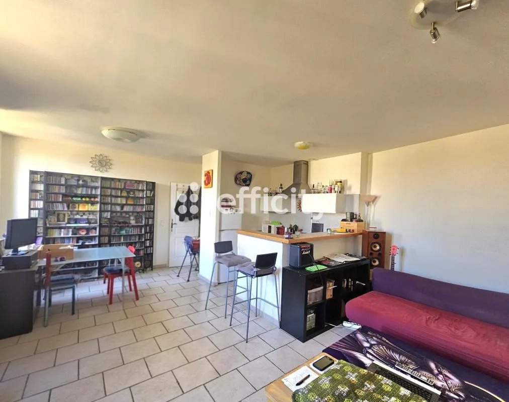 Appartement à vendre, 66m², Cadenet
